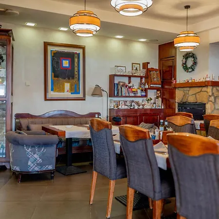 Апартаменты U Kraljevim Cardacima *